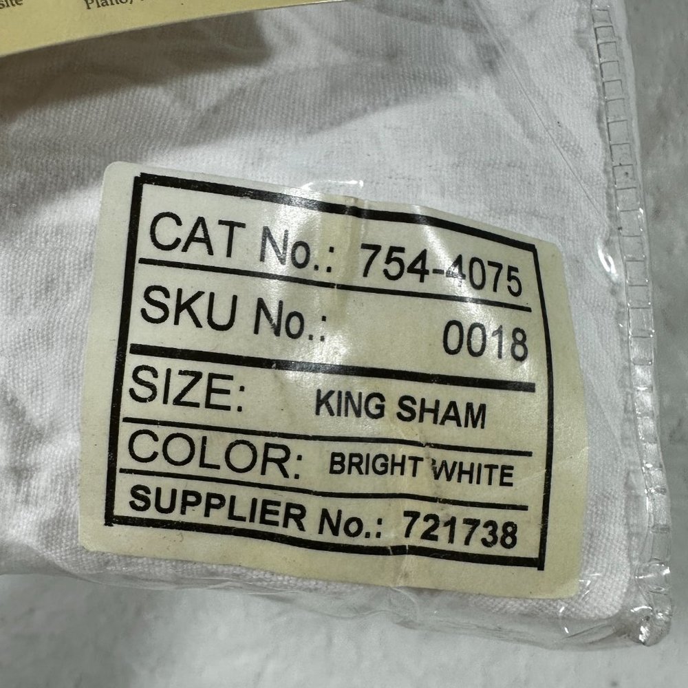 Vintage Classic Traditions by Springmaid King Sham Bright White Matelasse' Pair - Picture 6 of 7